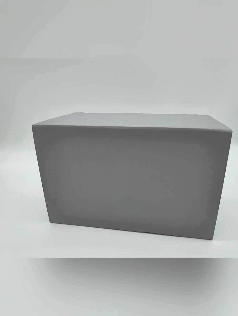 BERGDORF GOODMAN Magnetic Gift Box Ribbon Tissue Luxury Packaging Gray Purple